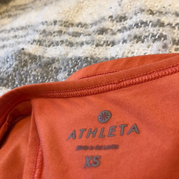 Athleta tank - Picture 3 of 4